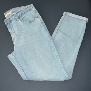 Levi boyfriend jeans